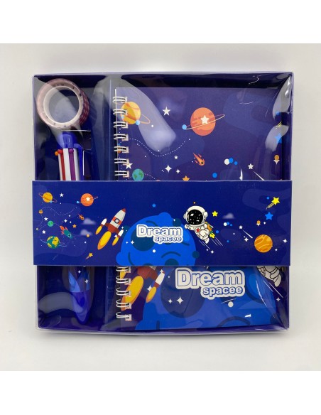 LIBRETA ESPACIAL CON CINTA + BOLIGRAFO MULTI COLOR EN CAJA