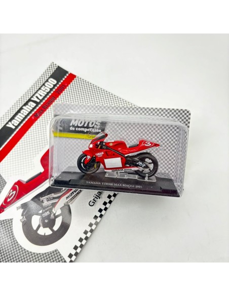 MOTOS DE COMPETICION - YAMAHA YZR500 MAX BIAGGI 2001