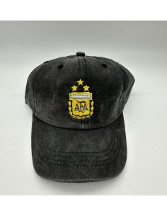 GORRA PRELAVADA NEGRA CON BORDADO ESCUDO AFA